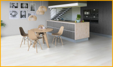 Белая паркетная доска